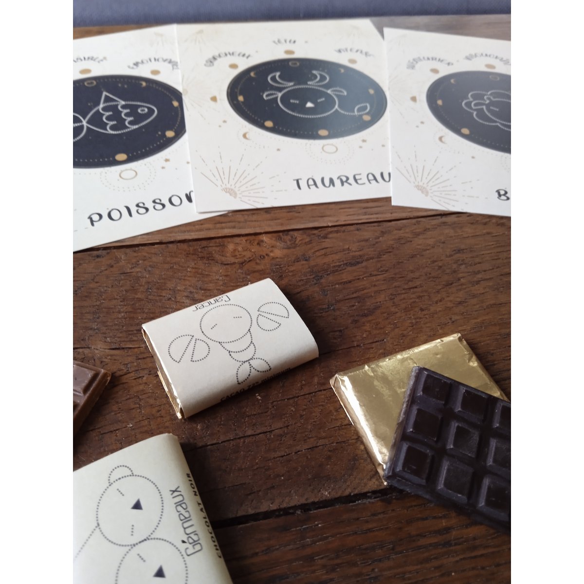 ASTROLOGIE SCHOKOLADE -MILCH- VERPACKUNG FOTORAHMEN © + KARTE