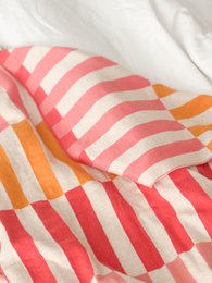 Mojo Pink Jacquard Throw – Blødt børstet bomuld