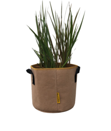 Terracotta plant pot (M) for indoor or outdoor use, featuring a sturdy fabric design and suitable for a variety of plants.