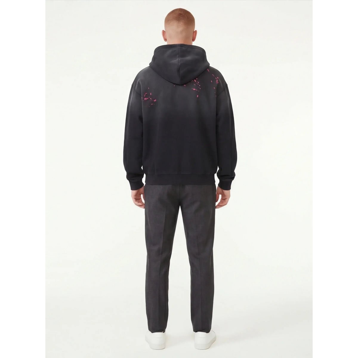 Urban-Chic Hoodie – from Ultra-Soft Material for a Strong Presence