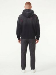 Urban-Chic Hoodie – from Ultra-Soft Material for a Strong Presence
