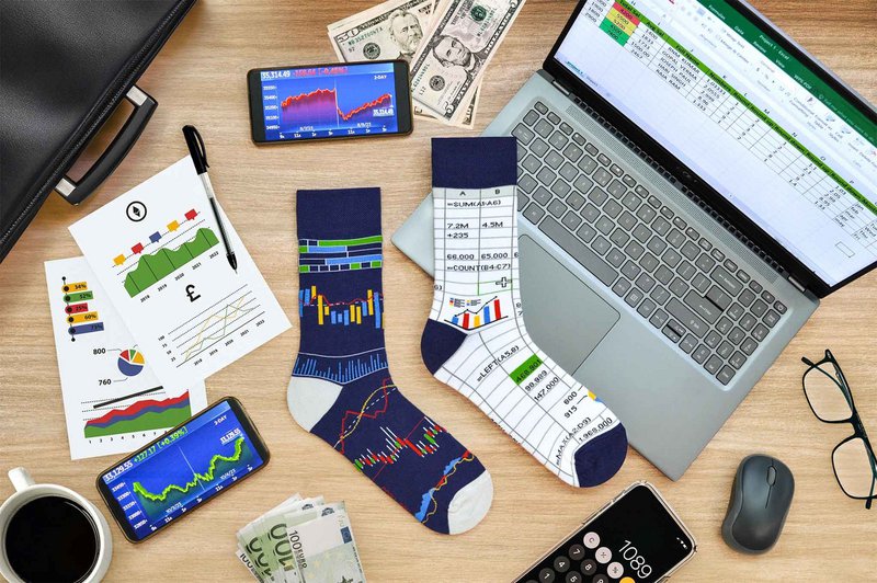 Finanzsocken | Socken für Investoren – lässige, unpassende Socken