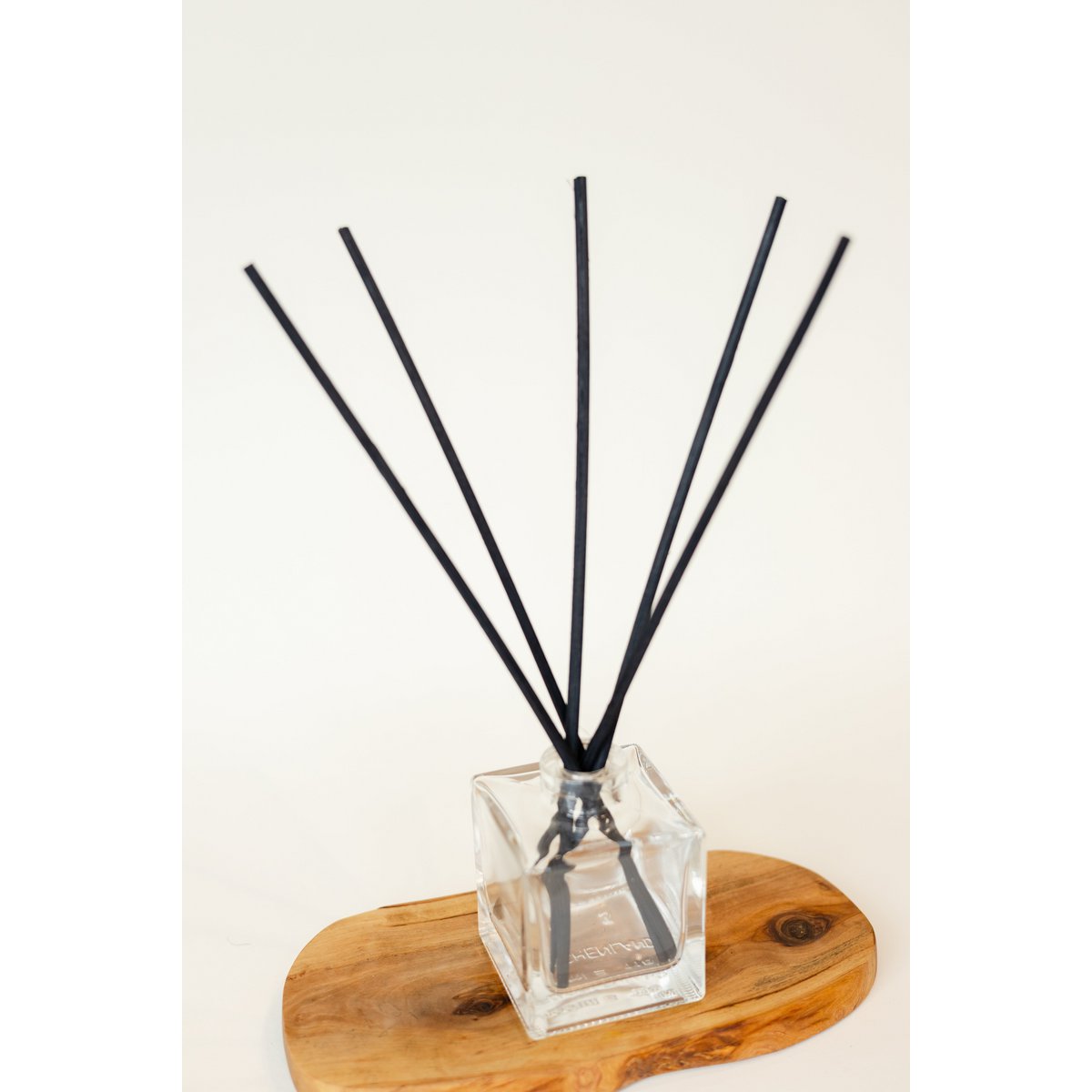 RHUBARB Vibe Home Fragrance - Clear Glass