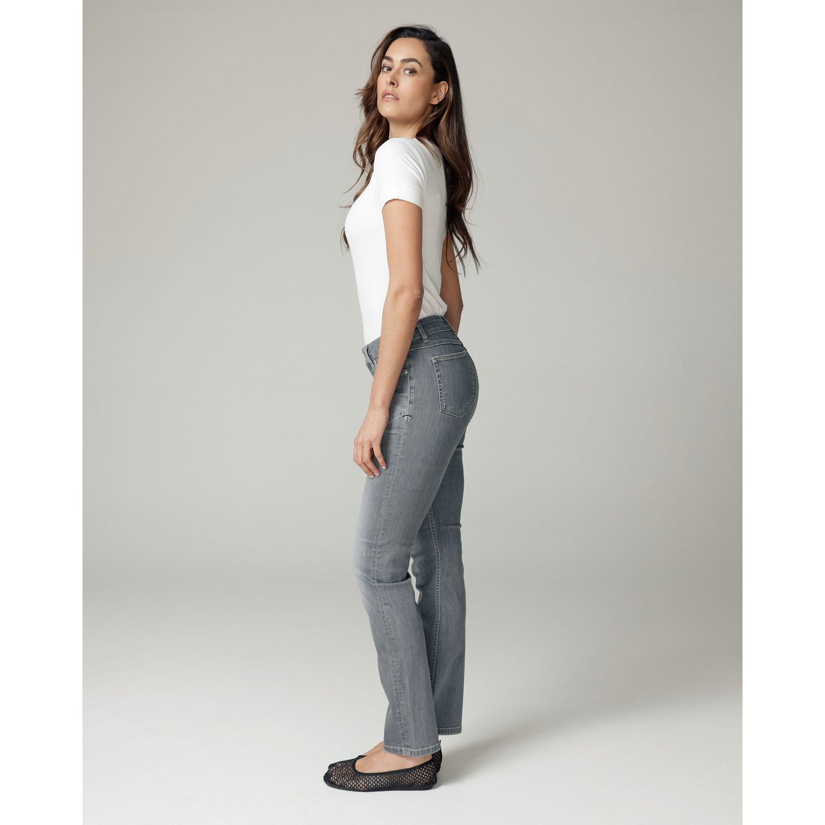 Jeans grigi a vita media a gamba dritta | Il messinese