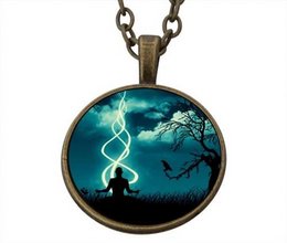 Lucky Pendant Meditating  22mm