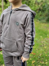 LewyLou NO4 Hoodie taupe