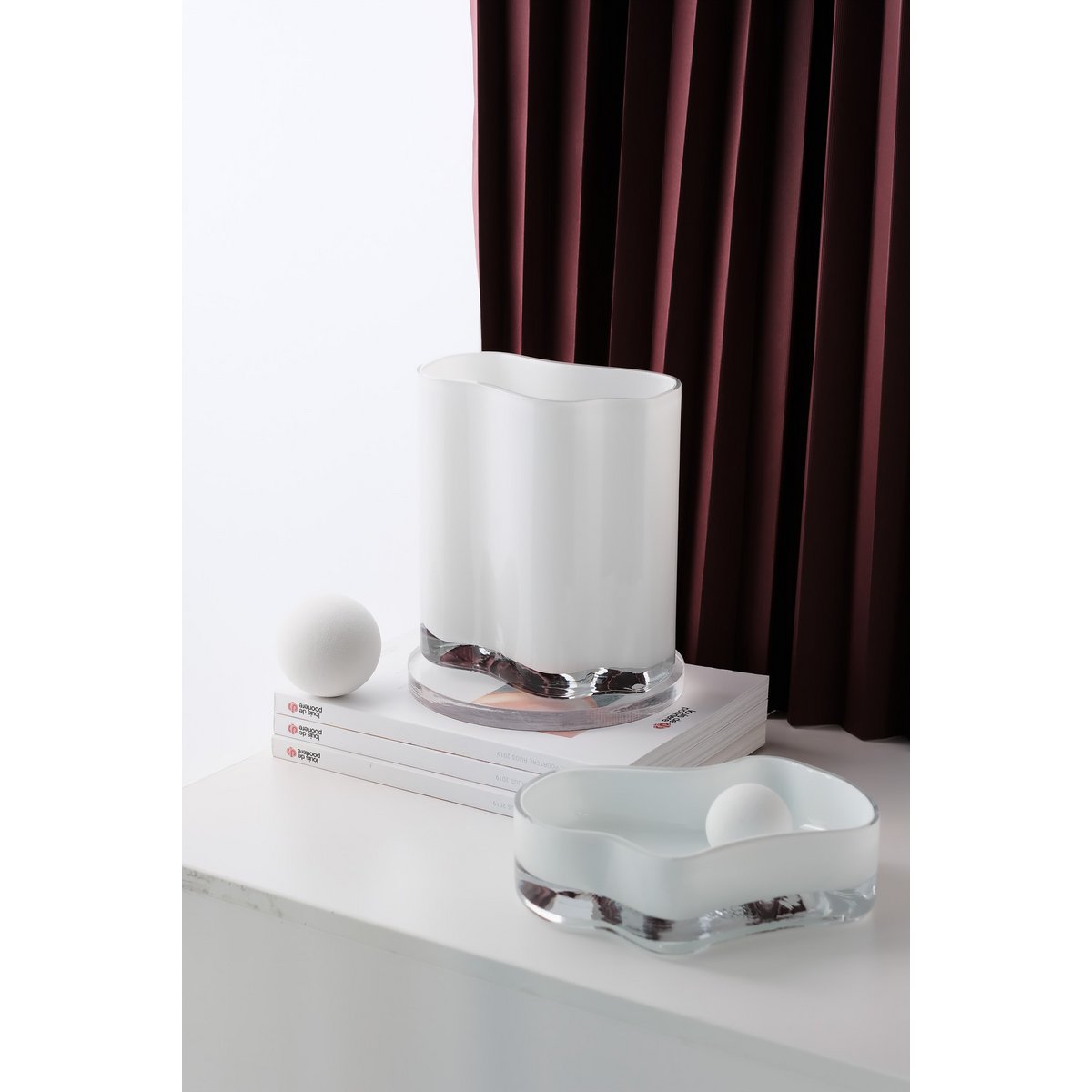 New modern design vase inspired by CORAL and Aalto, middle size, COR20WH