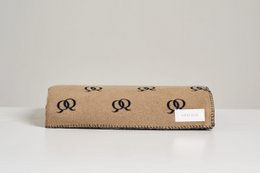 Manta Milano camel