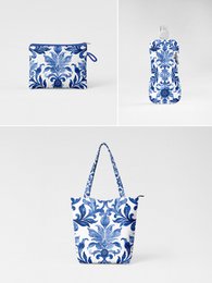 Shopper Blue Tile