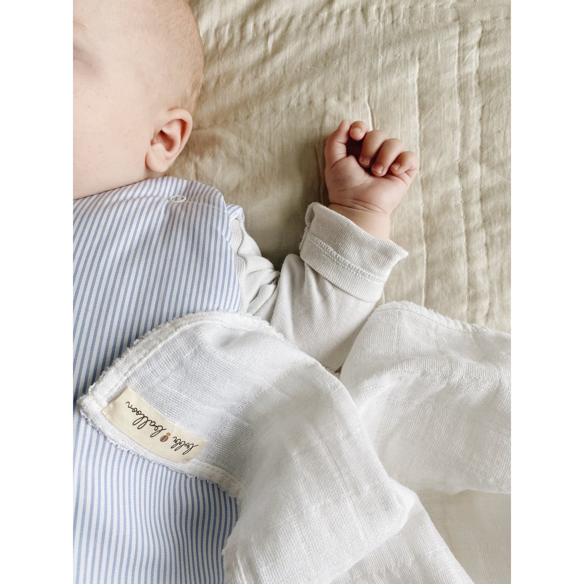 Mousseline met gehaakte bies - Witte bies