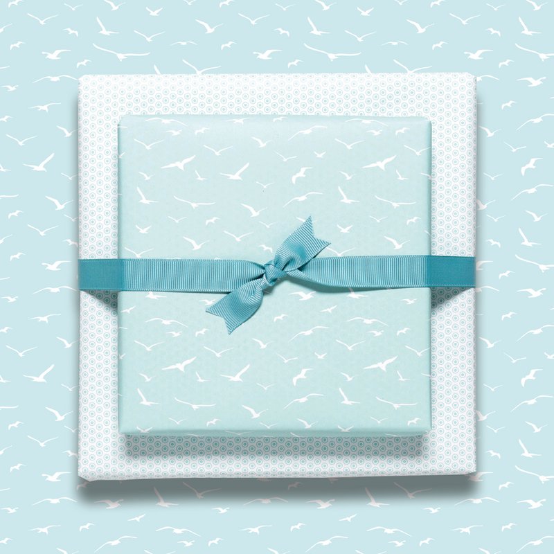 Vögel Emballage Paper Mint - Papier d'emballage maritime avec des mouettes, comme emballage cadeau pour le mariage, pour la naissance ou le baptême