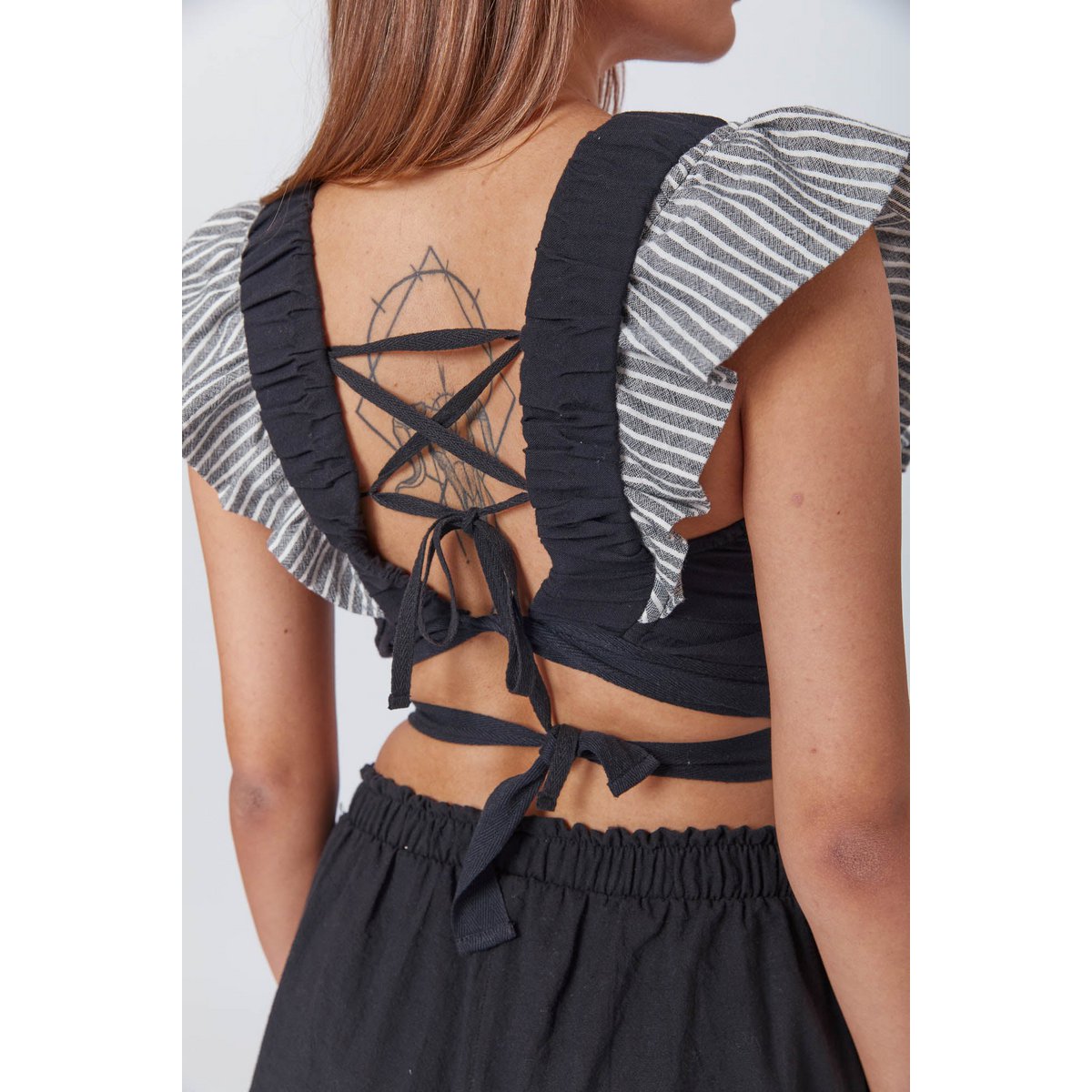 Boho con rubor negro de lino negro