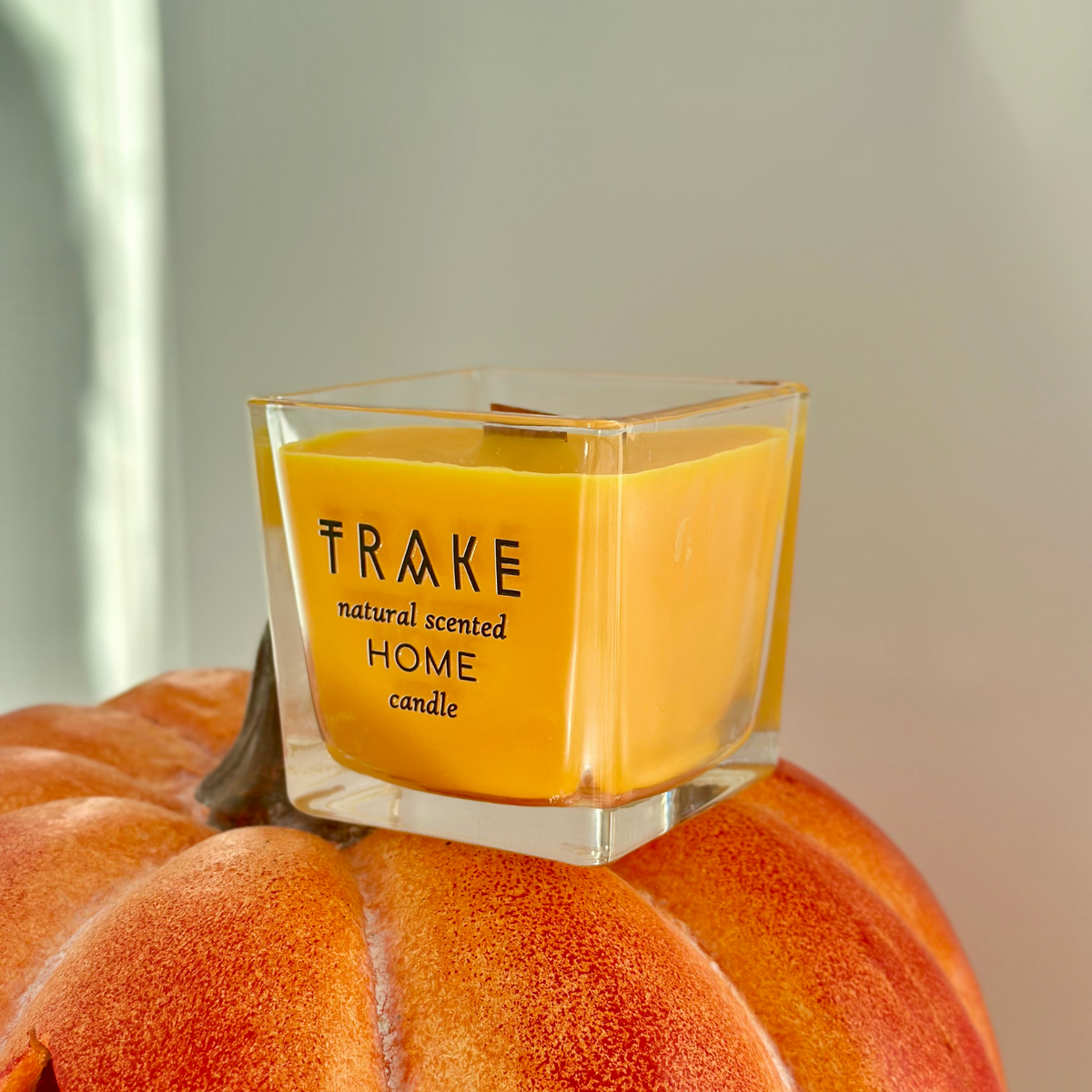 Pumpkin Spice Soy Wax Candle | Cinnamon & Vanilla | Wooden Wick | 250 g