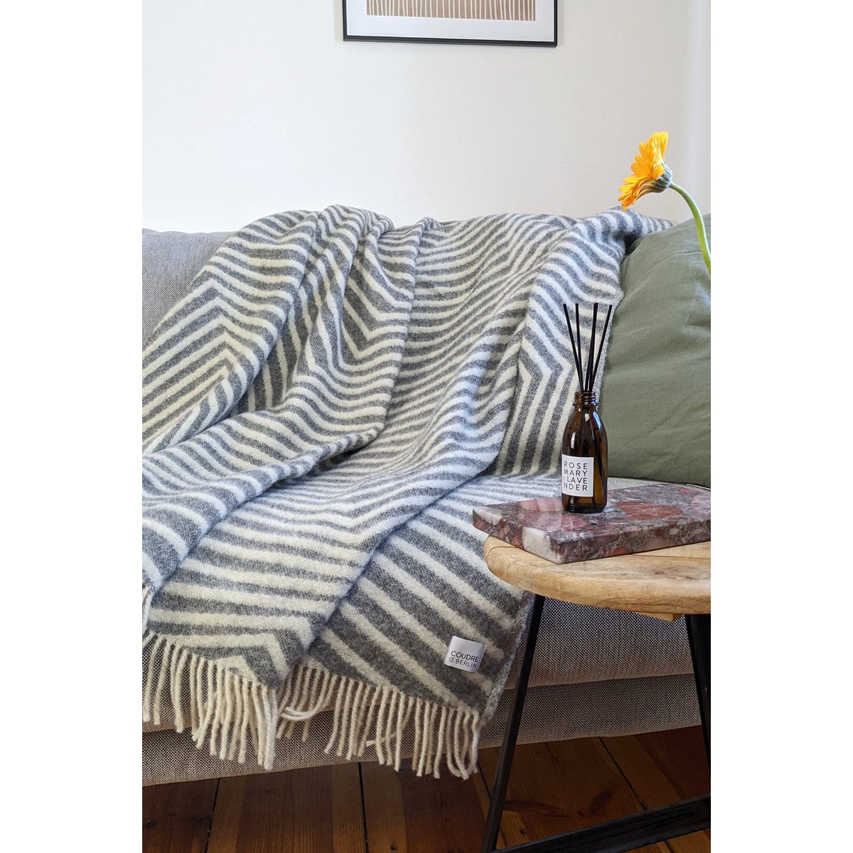 Wool blanket / cuddly blanket leaves granite