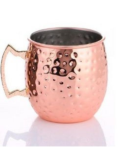 Hammered copper mug with handle