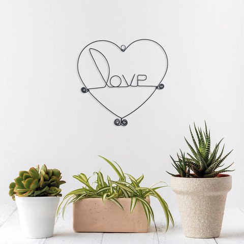 Herzrahmen „Love“ Valentinstag – zum Anstecken – Wandschmuck