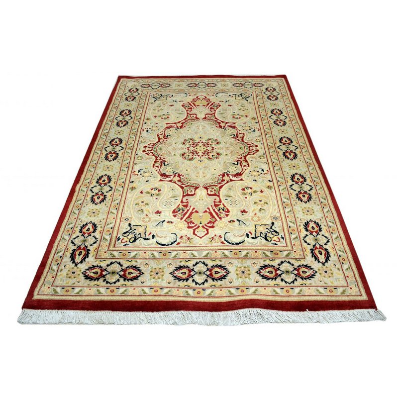 Alfombra suave blanca colonial doble anudada a mano de Kashan