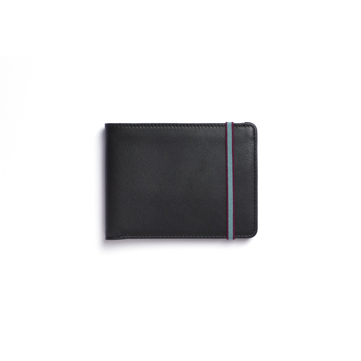 Czarny minimalistyczny portfel