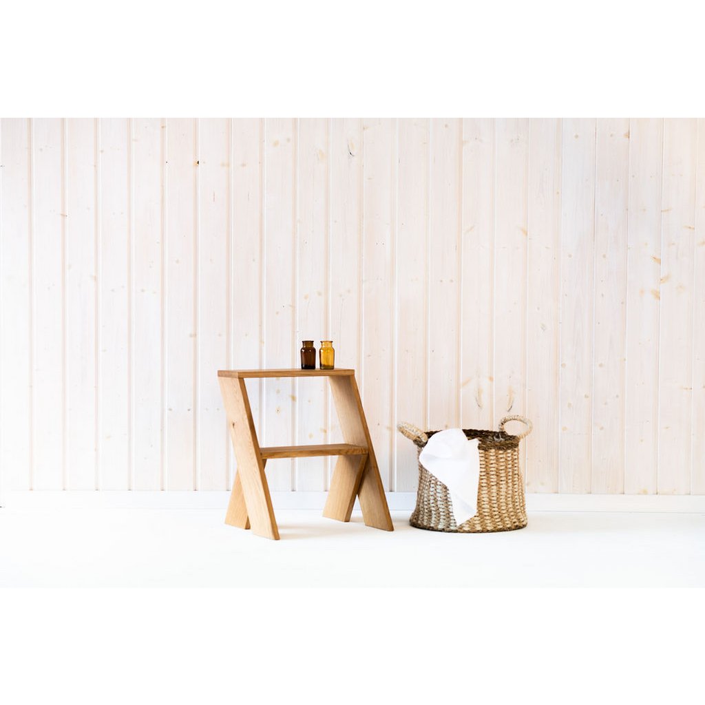 Escabeau, tabouret LOBO en chêne massif