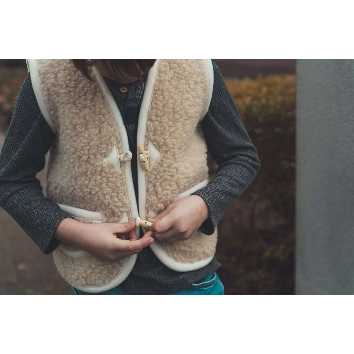 Woolen body warmer - Cappuccino