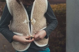 Woolen body warmer - Cappuccino