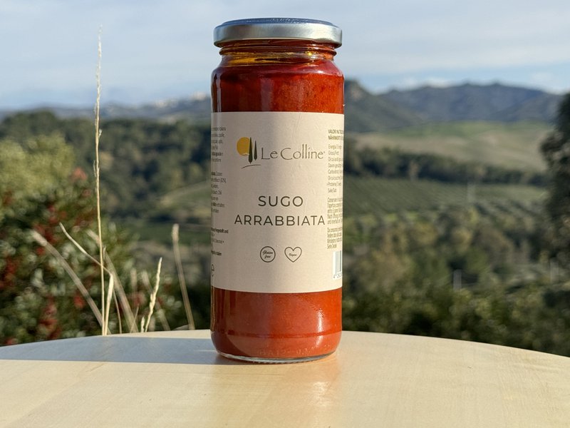 Tomato sauce Arrabbiata from Italy