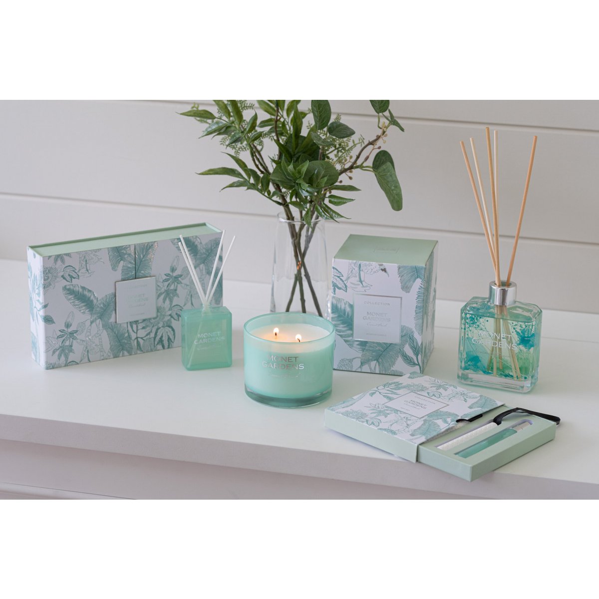 J -Line scented candle Gardens - Glass - Blue - Large - 70U