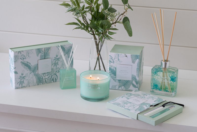 J -Line scented candle Gardens - Glass - Blue - Large - 70U