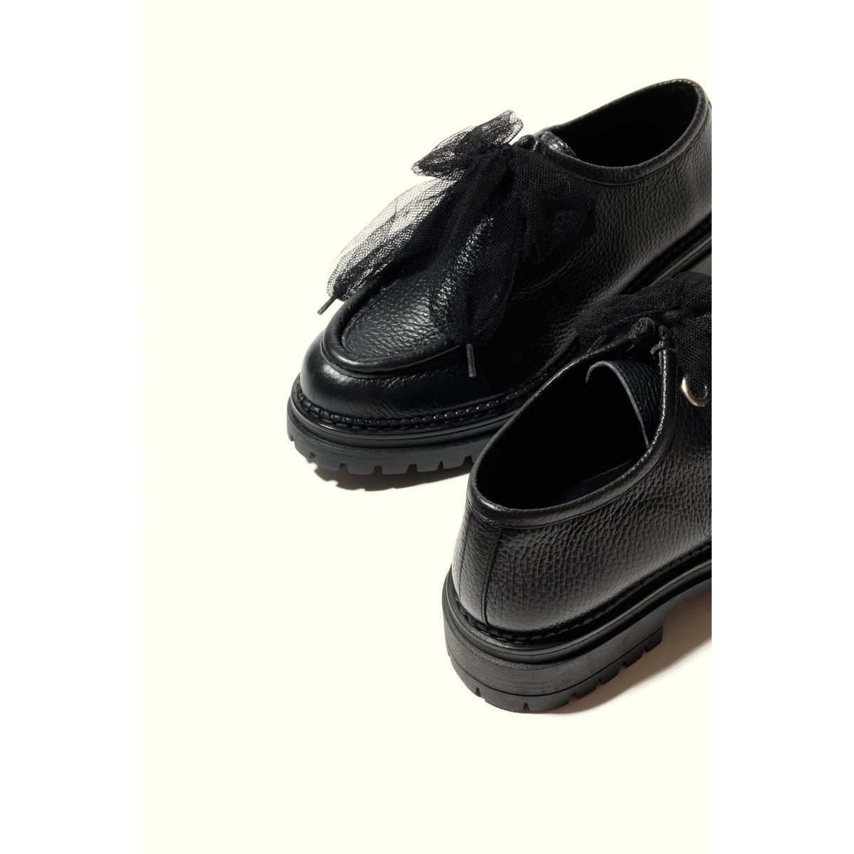 ODDA BLACK- Chaussures Wallabee à semelle épaisse avec lacets en tulle