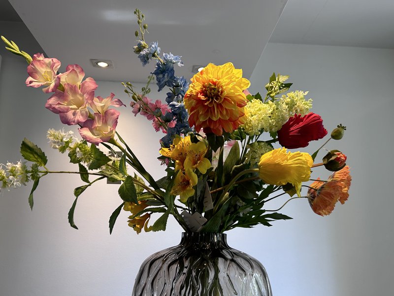 Silkeblomster med vase:YF-1844 størrelse:11*44 Høj