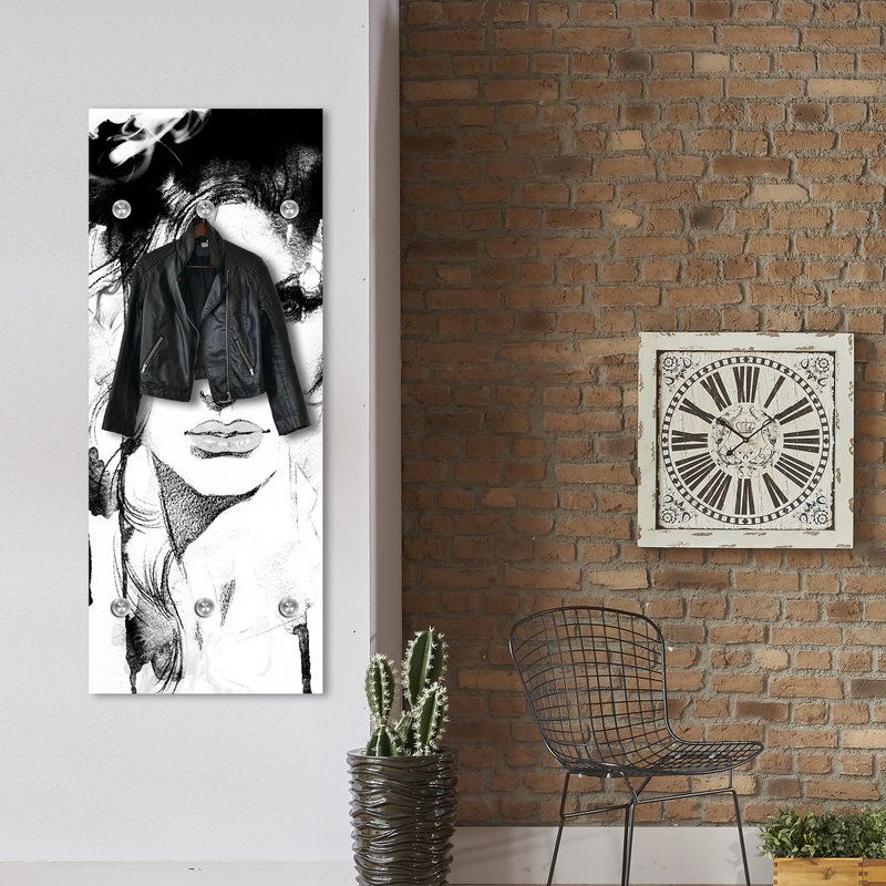 Garderobe - Lady Lou