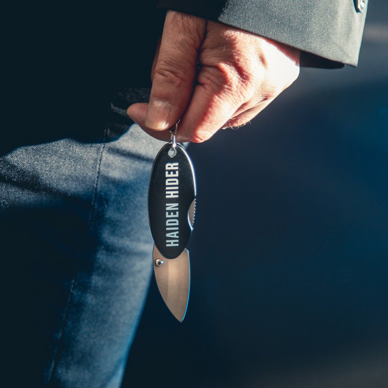 Mini Pocket Knife for Keychain - Stainless Steel & Collapsible - 63x7x27 mm - Survival Knife - Multitool - Gift for Men