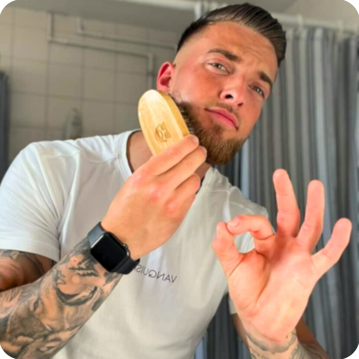 Cepillo para Barba - Madera de Bambú - Cerdas Veganas - Diseño Ergonómico - Para Hombres