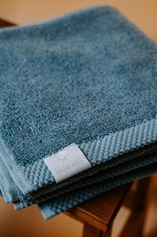 Pamukia Toalla de baño GOTS Terry Maxi 100 × 150 cm de 100% algodón orgánico | 650 G/M