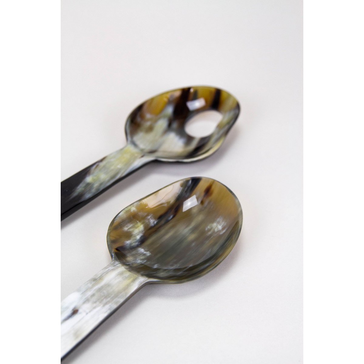 Cime salad servers