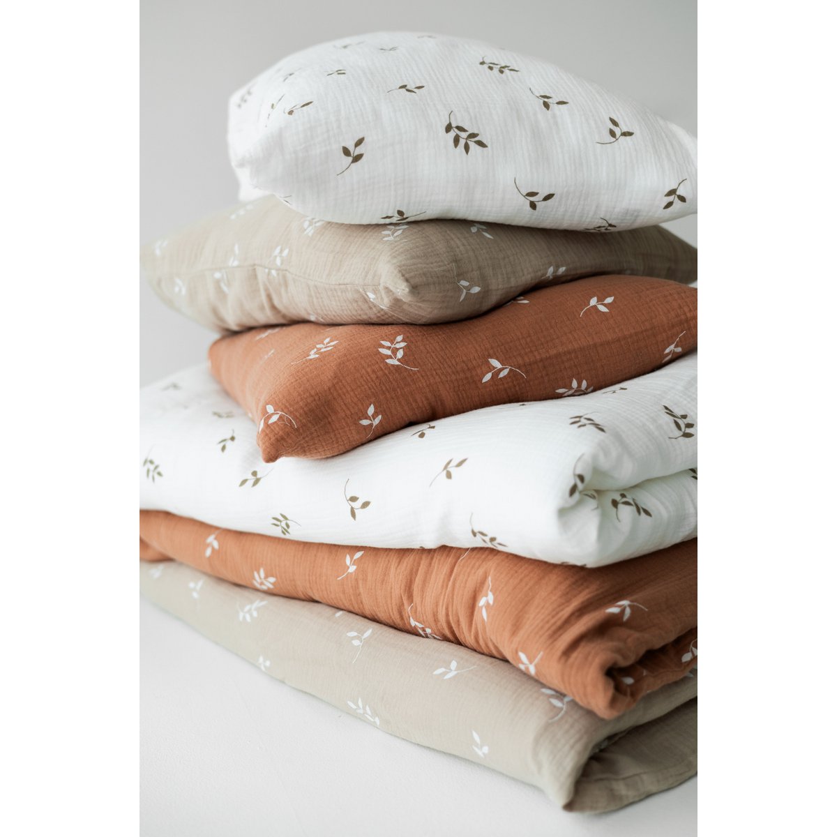 TISU baby duvet cover & pillowcase, Beige Leaves