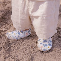 Buty dla niemowląt - wieloryby