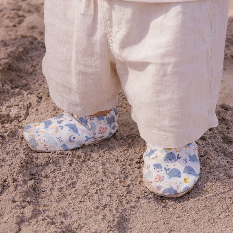 Buty dla niemowląt - wieloryby