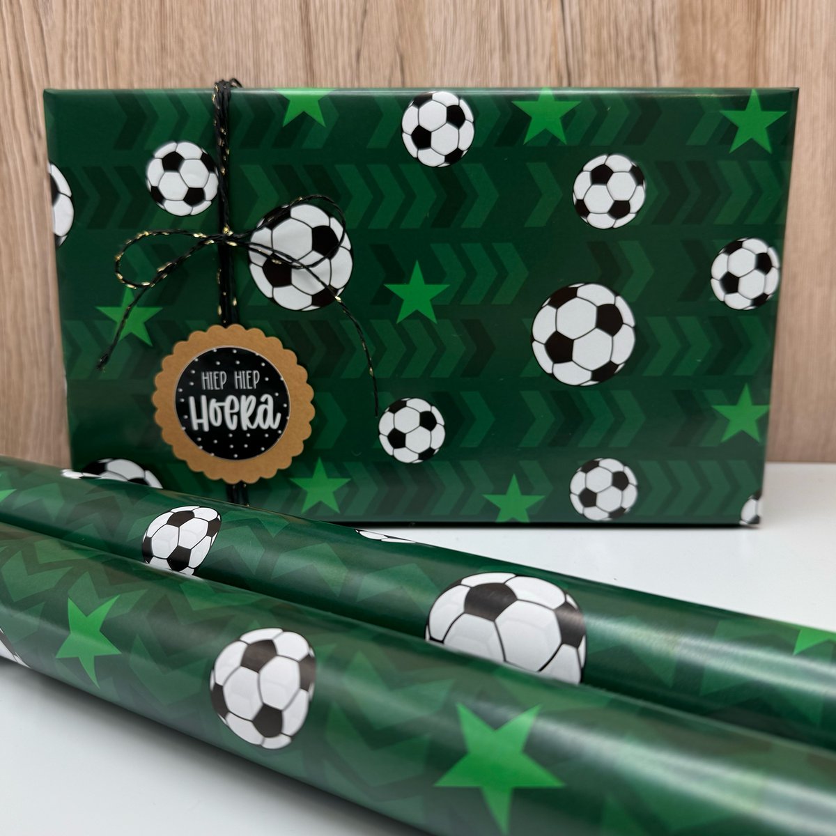 Wrapping paper 'Football' - per 10 pieces