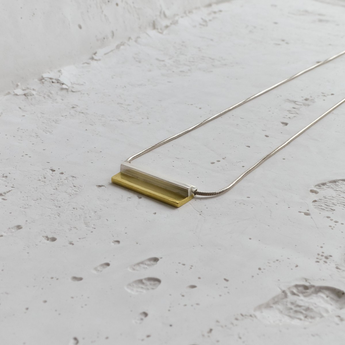Two-Tone Parallel Necklace