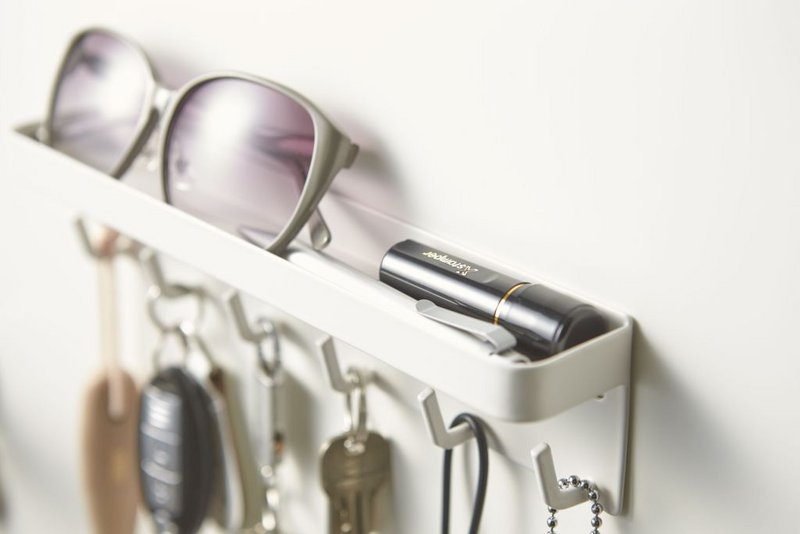 Yamazaki Smart Key Rack med bakke magnetisk
