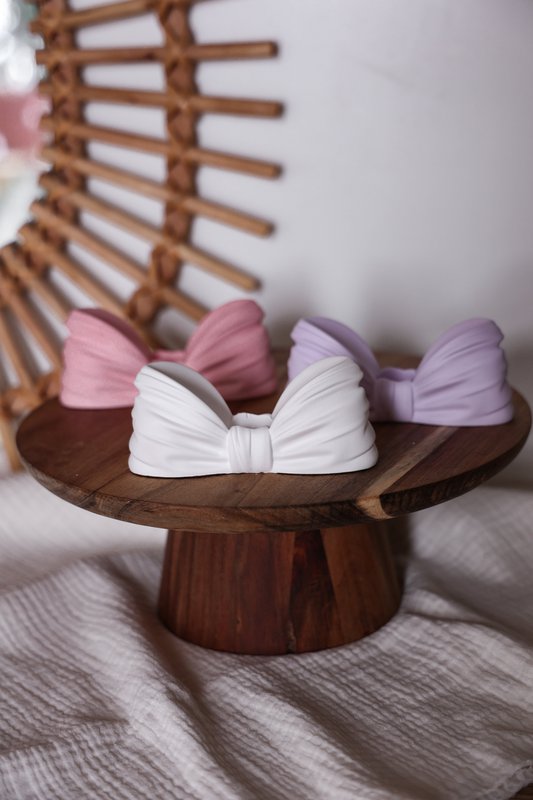 Bow candlestick 2