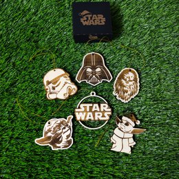 Zestaw 6 drewnianych ozdób choinkowych Star Wars, prezent dla nerdów i maniaków, ozdoby choinkowe, wystrój domu, ekologiczne dekoracje świąteczne, postacie