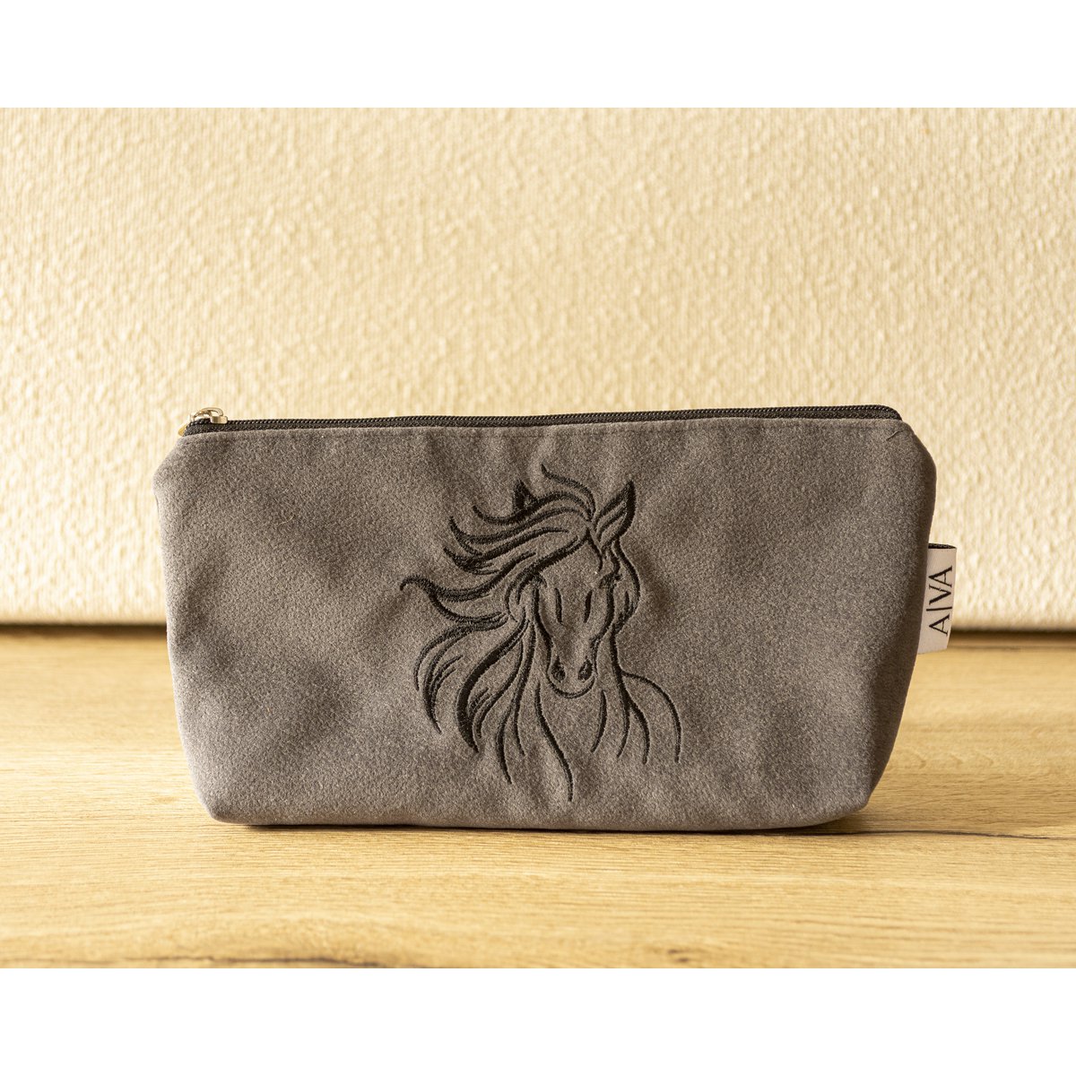 Toilet bag horse 2 gray
