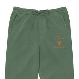 Self Love Unisex barwione pigmentowo spodnie dresowe z haftem w kolorze starego złota - spodnie dresowe unisex