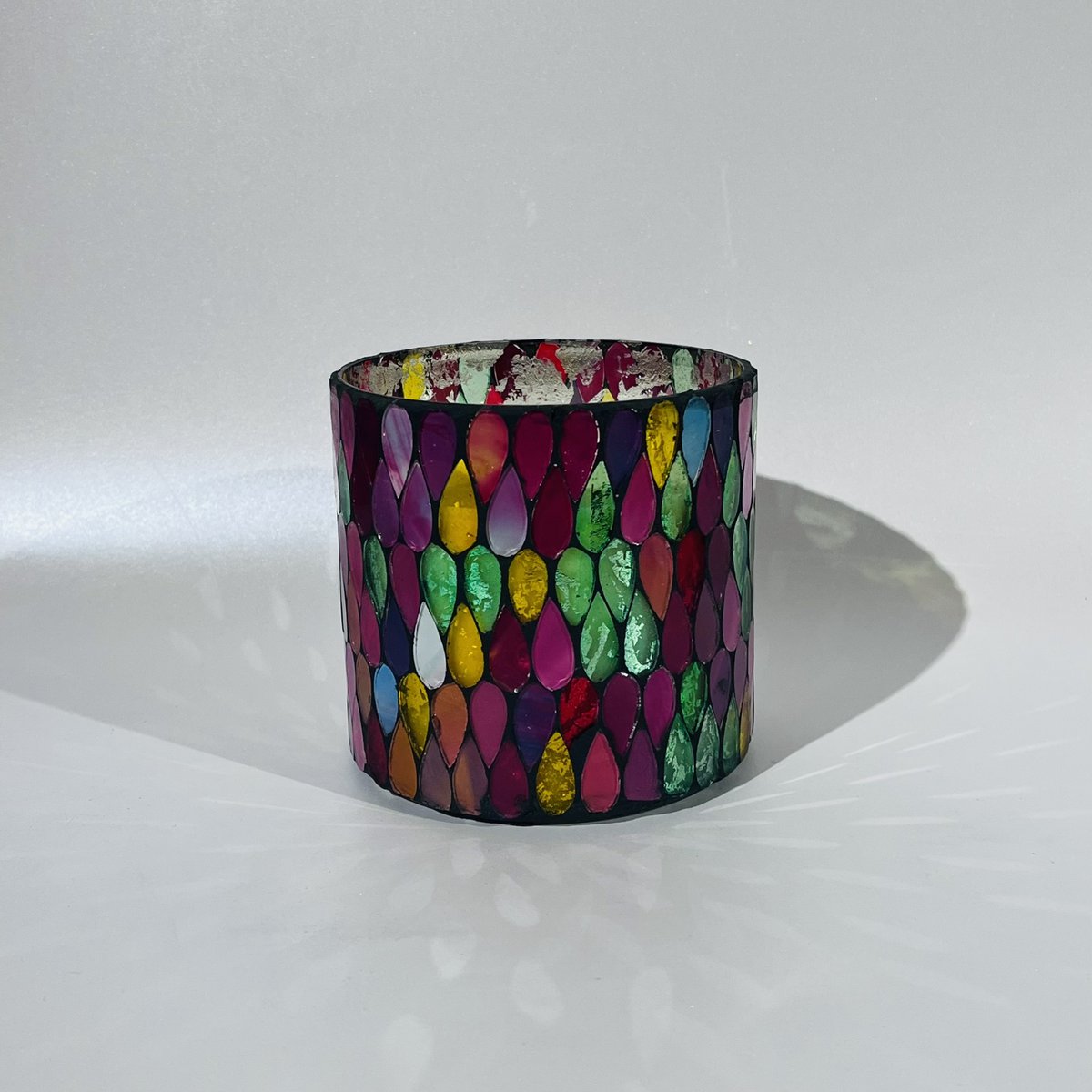 Bunte Wonderlight-Kerzen / Kerzenhalter