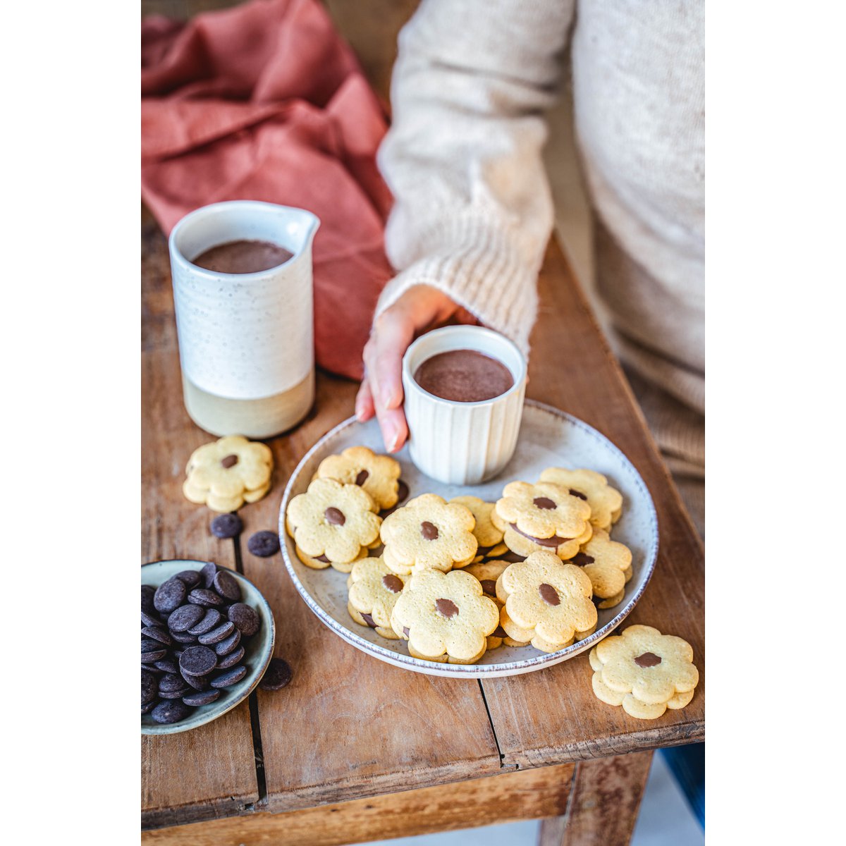 Biscotti - Margherite - Cioccolato al latte e nocciole Valrhona