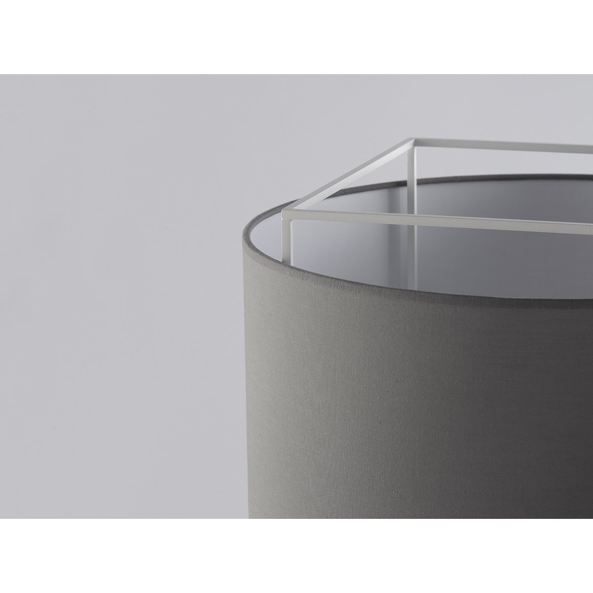 Long white RAL 9016 cotonet cold grey