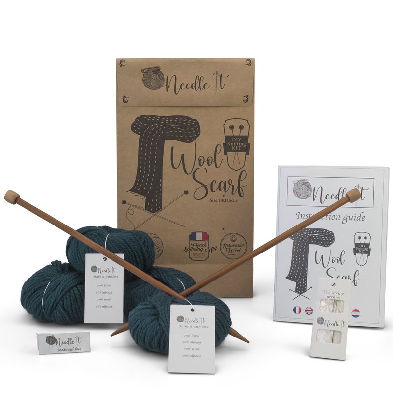 NEEDLE IT® Kit Tricot pour débutant Adulte Complet avec Aiguilles à Tricot – Écharpe en Laine à Tricoter soi-même - Idée Cadeau (Vert Foncé)