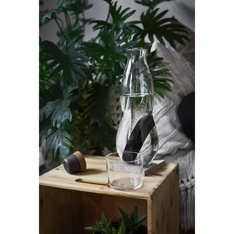 Black+Blum Eau Carafe - Water carafe with filter - 1.1Ltr